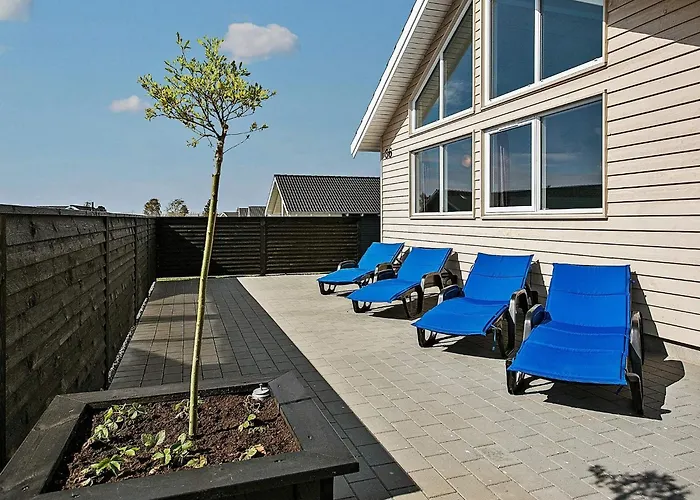 Luxury Pool Retreat By Sea - By Traum * Bogense