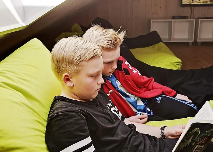 Luxury Pool Retreat By Sea - By Traum Сasa de vacaciones Bogense